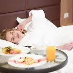 Grand Otrada & Hotel 5*