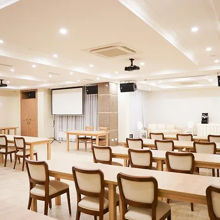 Grand Otrada & Hotel 5*