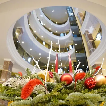 Hotel Grand Otrada & 5*