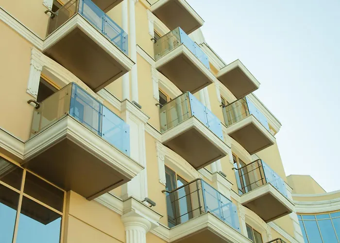 Grand Otrada & Hotel 5*