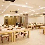 Grand Otrada & 5* Odessa