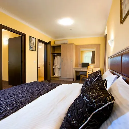 Otel Grand Otrada &