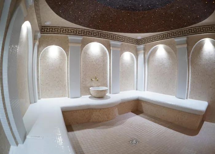 Grand Otrada & Hotel 5*