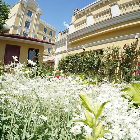 Hotel Grand Otrada &